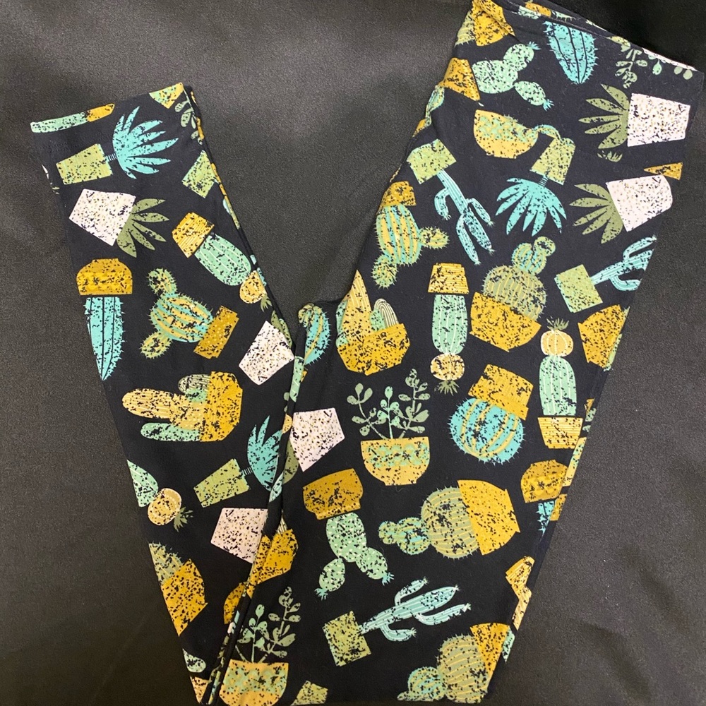 LulaRoe Leggings
